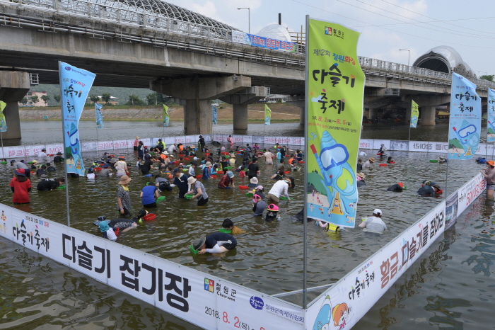 구 군산세관 본관 사진